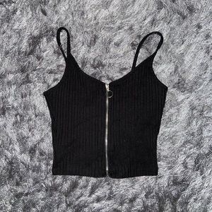 Brand: Garage. Size: XS. Colour: Black